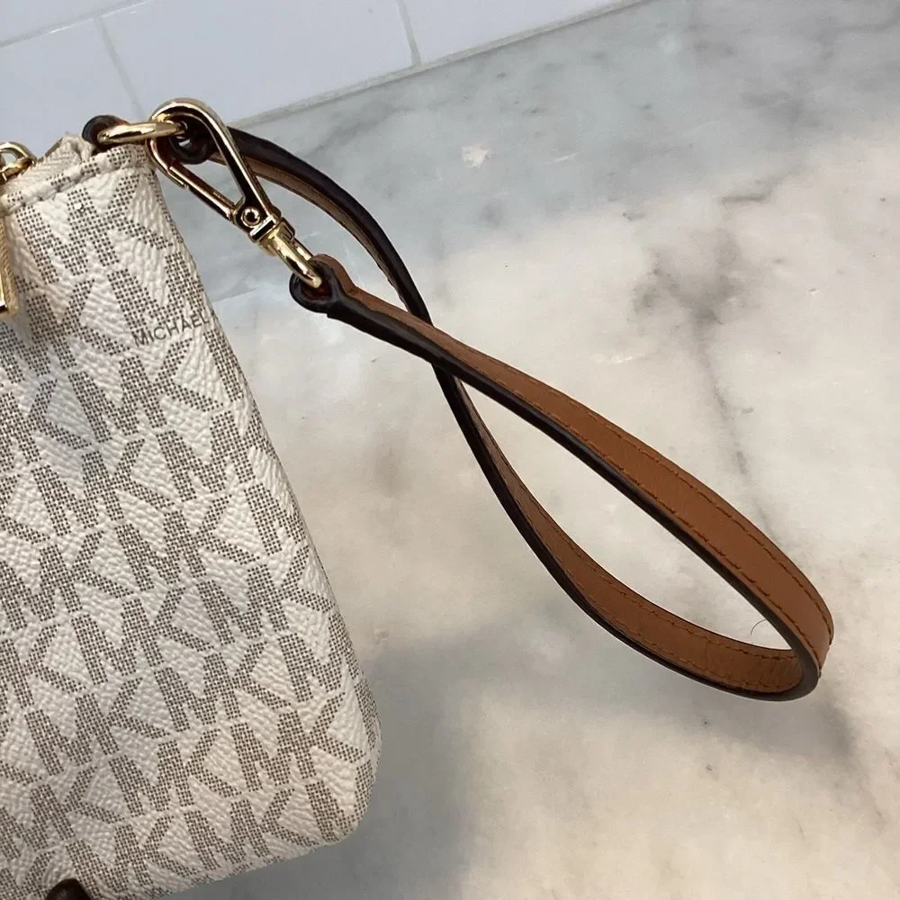 Michael Kors Bag Purse Handbag Mini Saffiano Leather Signature Logo Mini Bag